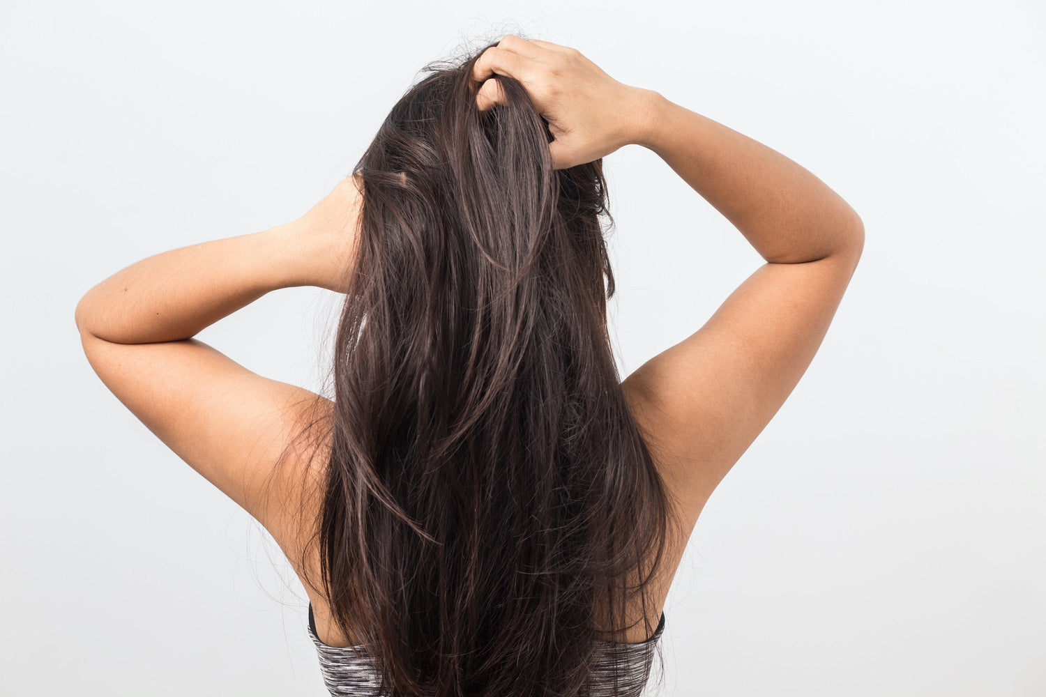 Can Build Up on Your Scalp Cause Hair Loss? How To Get A Healthy Scalp | SAVE ME FROM - SAVE ME FROM